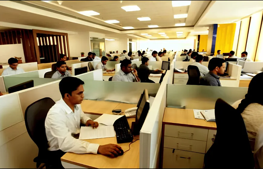 Can I Do Online MBA While Working a Government Job in India? Rules, NOC & Universities
